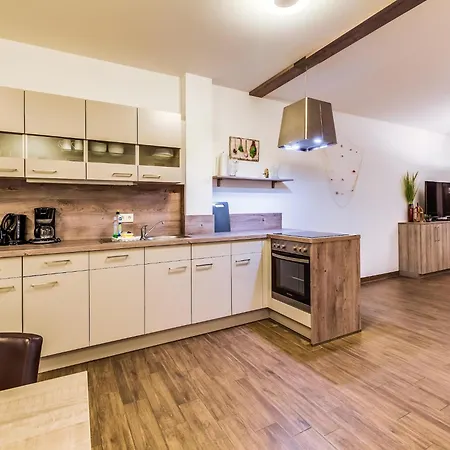 Apartment Luxurioese Am Stoermthaler Grosspoesna
